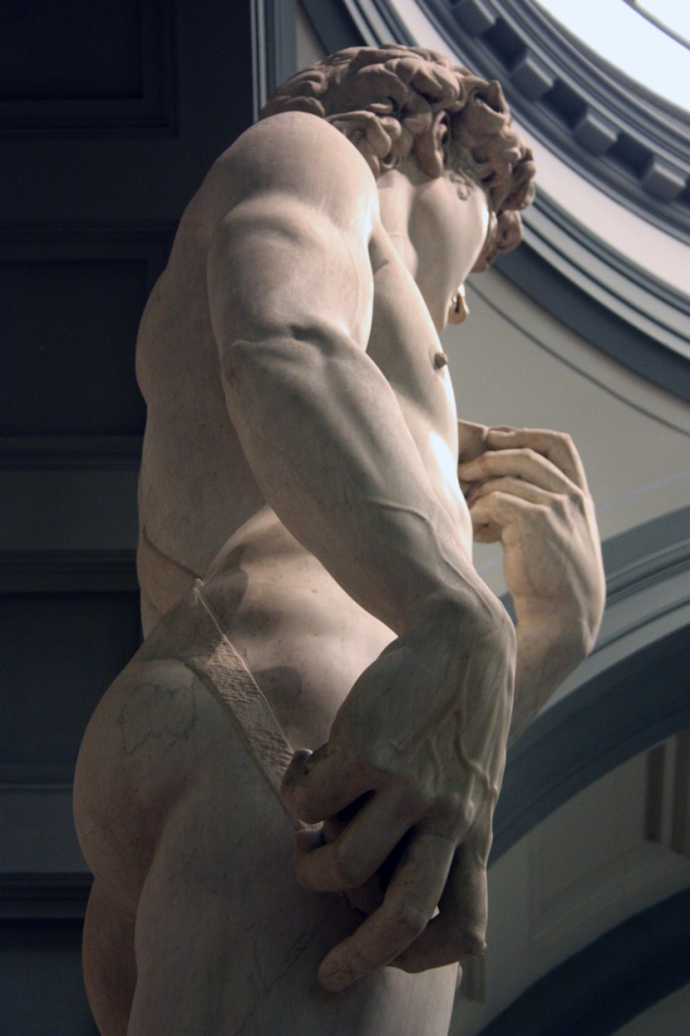 مجسمه سنگی داوود در ایتالیا - معروف ترین مجسمه های سنگی دنیا