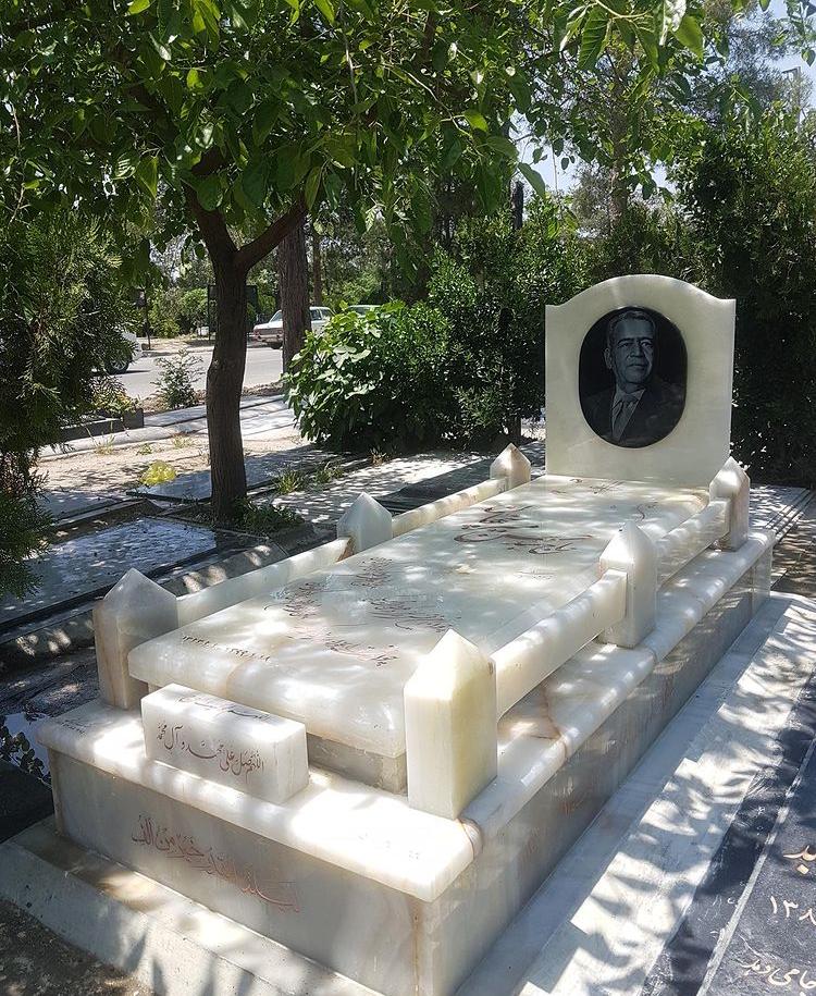سنگ قبر مرمر سفید
